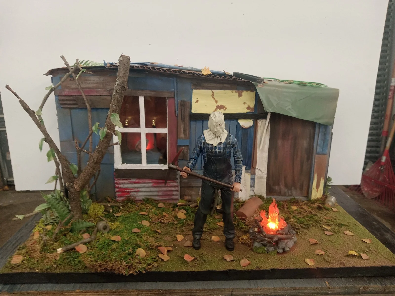 Friday The 13th Part 2 Jasons Shack Display/diorama For 7 Inch Neca Figure