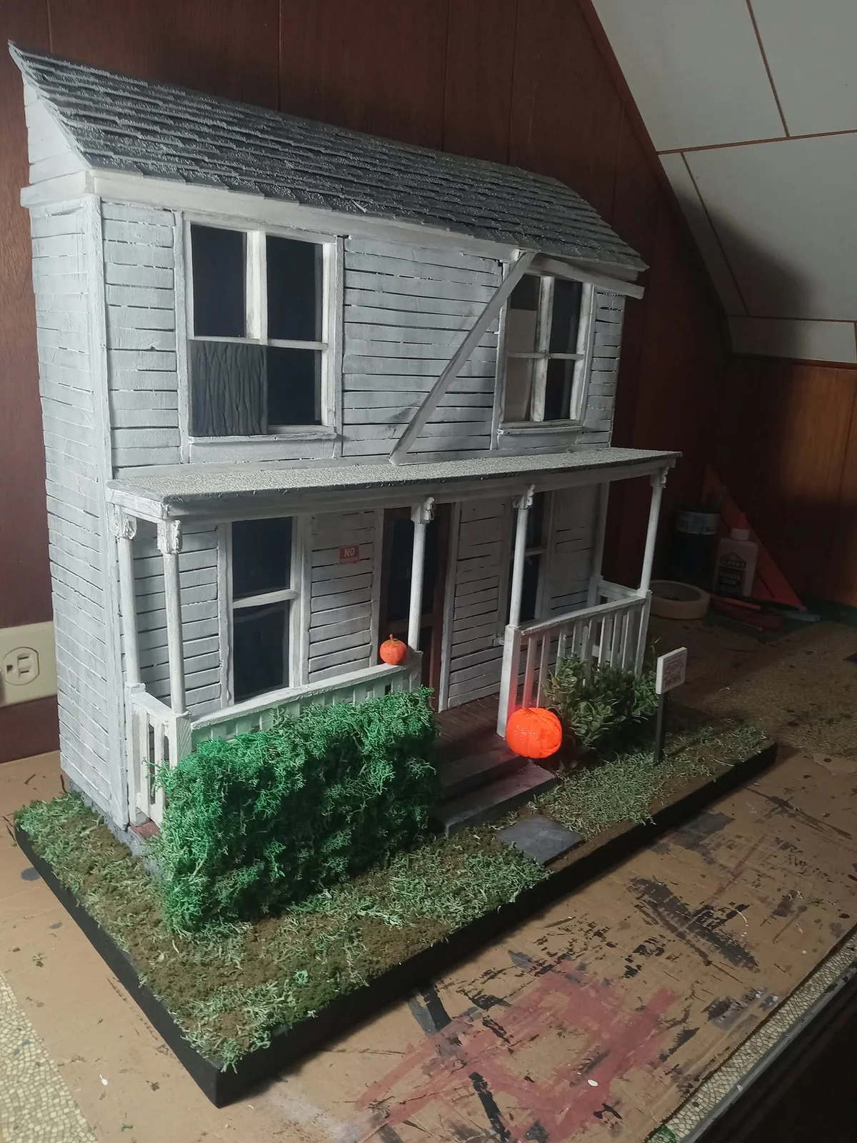 Halloween 1978 Michael Myers House Diorama For 7 Inch Neca Figures thumbnail 3