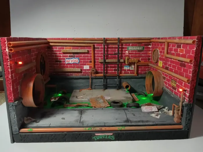 Teenage Mutant Ninja Turtles Sewer Diorama for 7 Inch NECA Figures