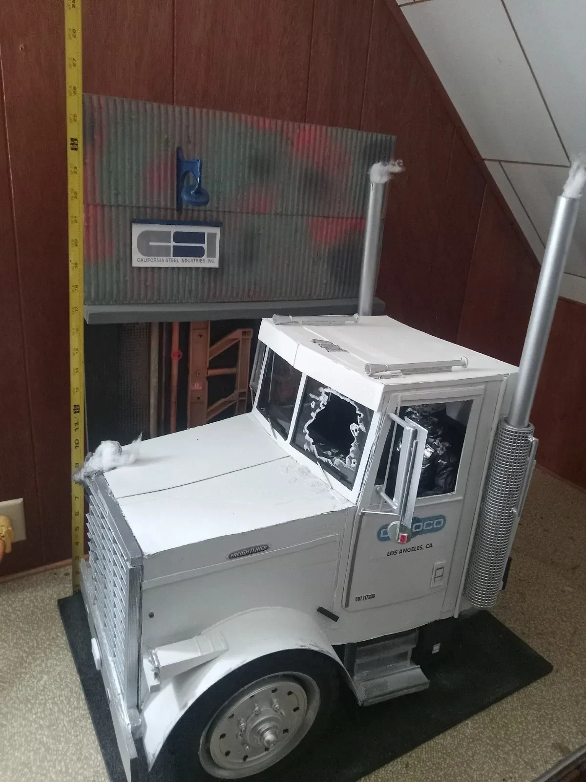 T2 Liquid Nitrogen Tanker Diorama thumbnail 10